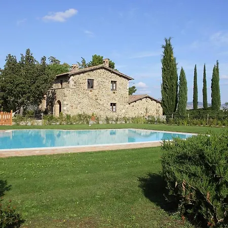 La Tana Del Bianconiglio Farm stay *